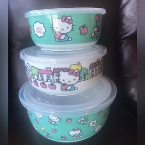 Hello Kitty Ceramic food containers with lids